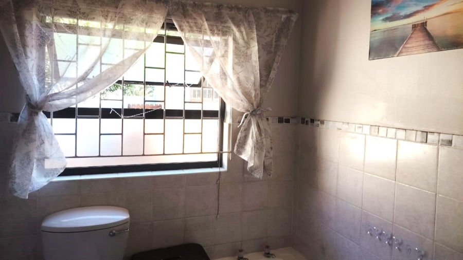 2 Bedroom Property for Sale in Vredenburg Western Cape